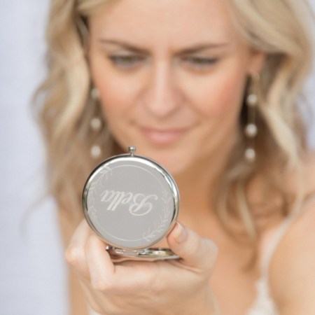 Personalized Round Compact Mirror in Silver