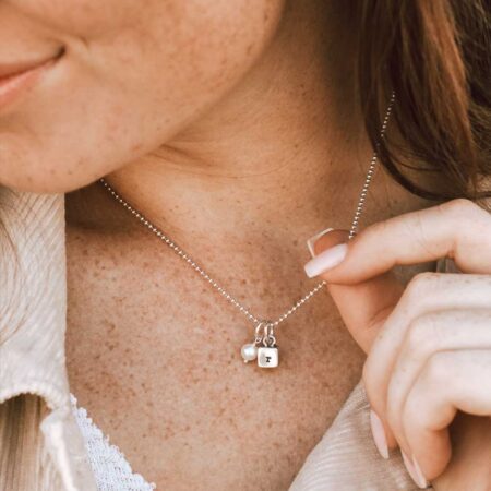 Personalized initial necklace for mom, grandma, wife