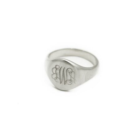 Sterling silver oval signet ring for your rings collection. Get your name or initials engraved. Perfect for couples, friends, family